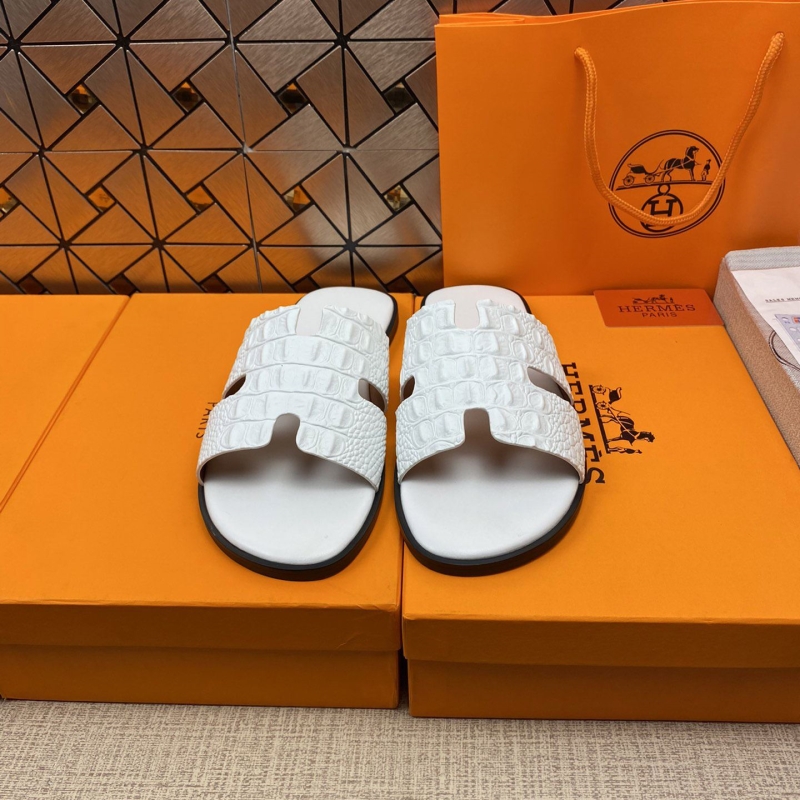 H**mes slippers
